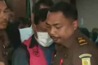 Eks Ketua PN Surabaya Didakwa Terima Gratifikasi SGD 43 Ribu Terkait Vonis Bebas Ronald Tannur